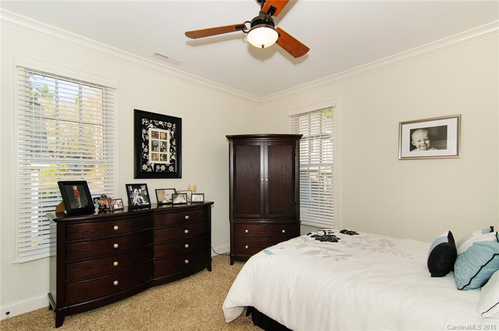 25 Albemarle Place - Photo 18