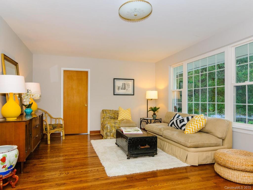 107 Appledore Avenue - Photo 3