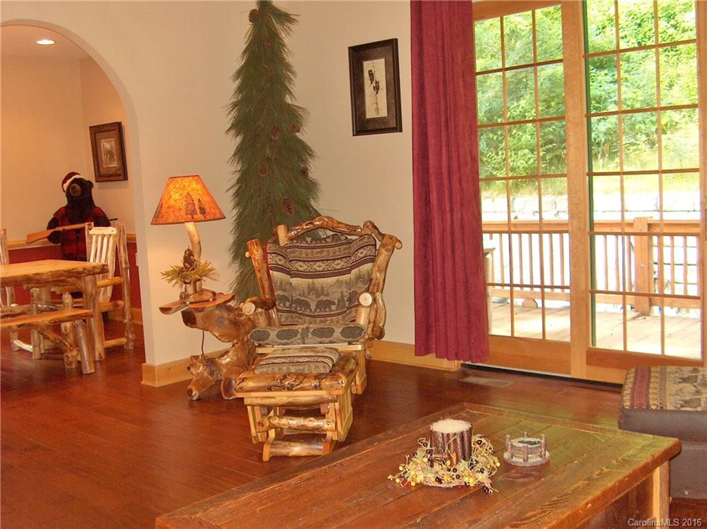 552 Tango Lane - Photo 5