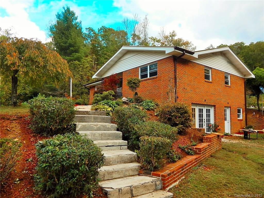 1555 Frozen Creek Road - Photo 2