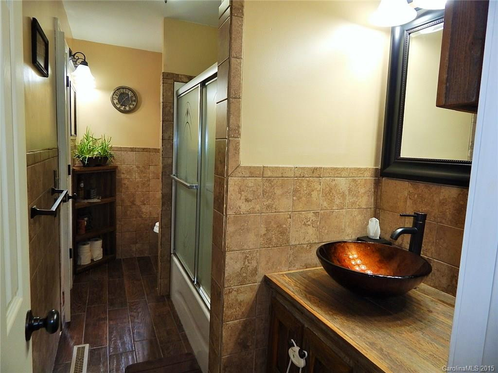1555 Frozen Creek Road - Photo 8