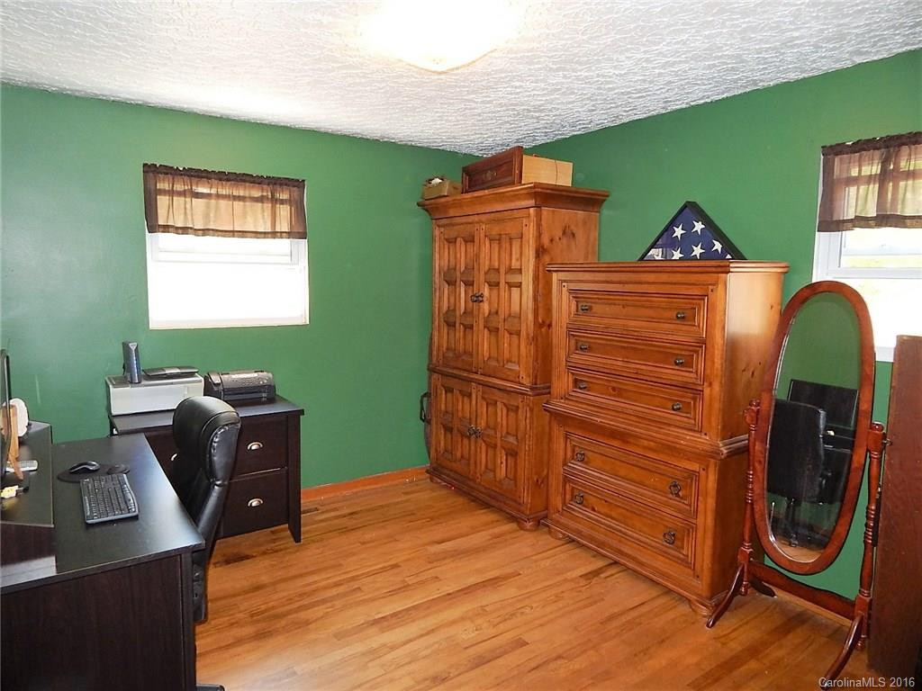 1555 Frozen Creek Road - Photo 9