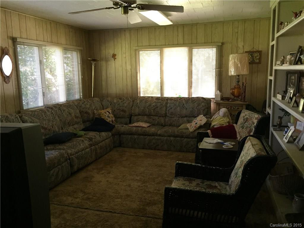 10 Sloan Drive - Photo 9