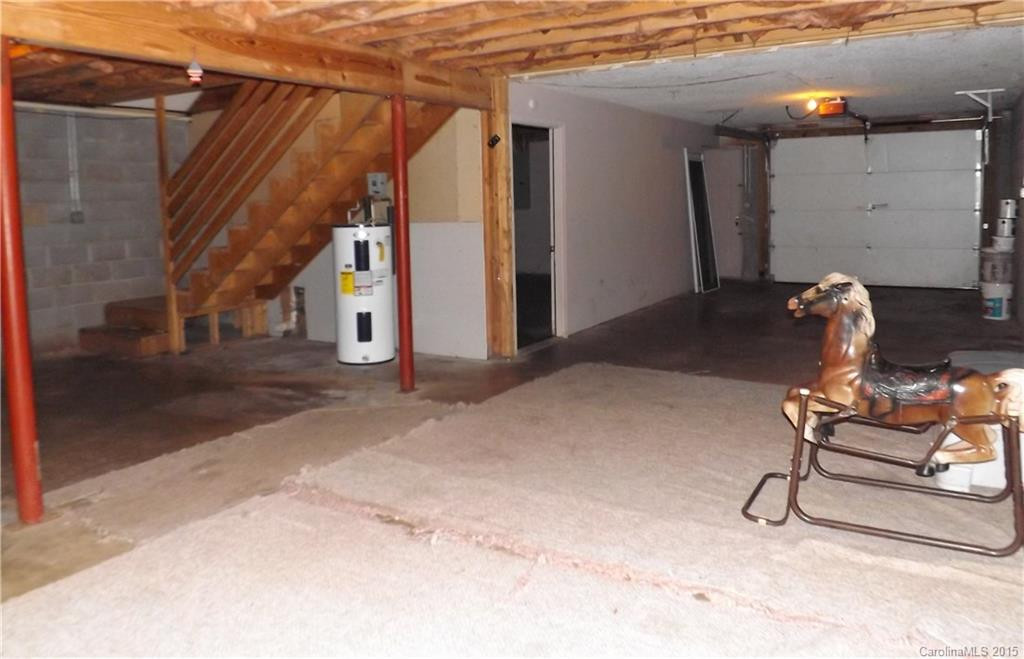 23 Pineview Drive - Photo 14