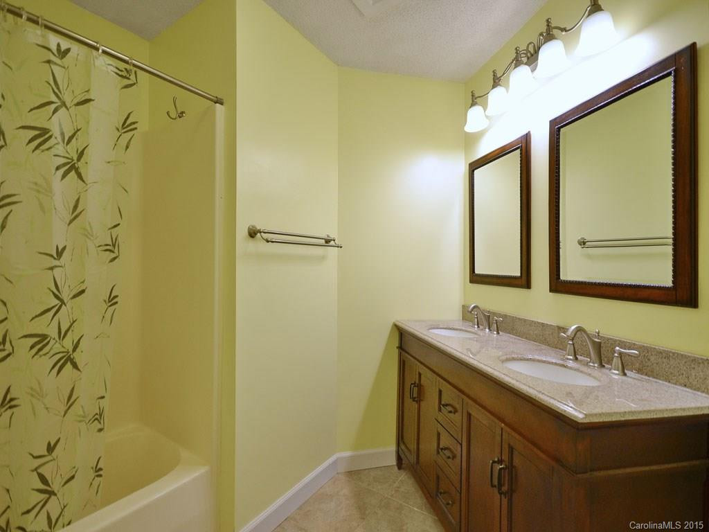 671 Woodland Knoll - Photo 17