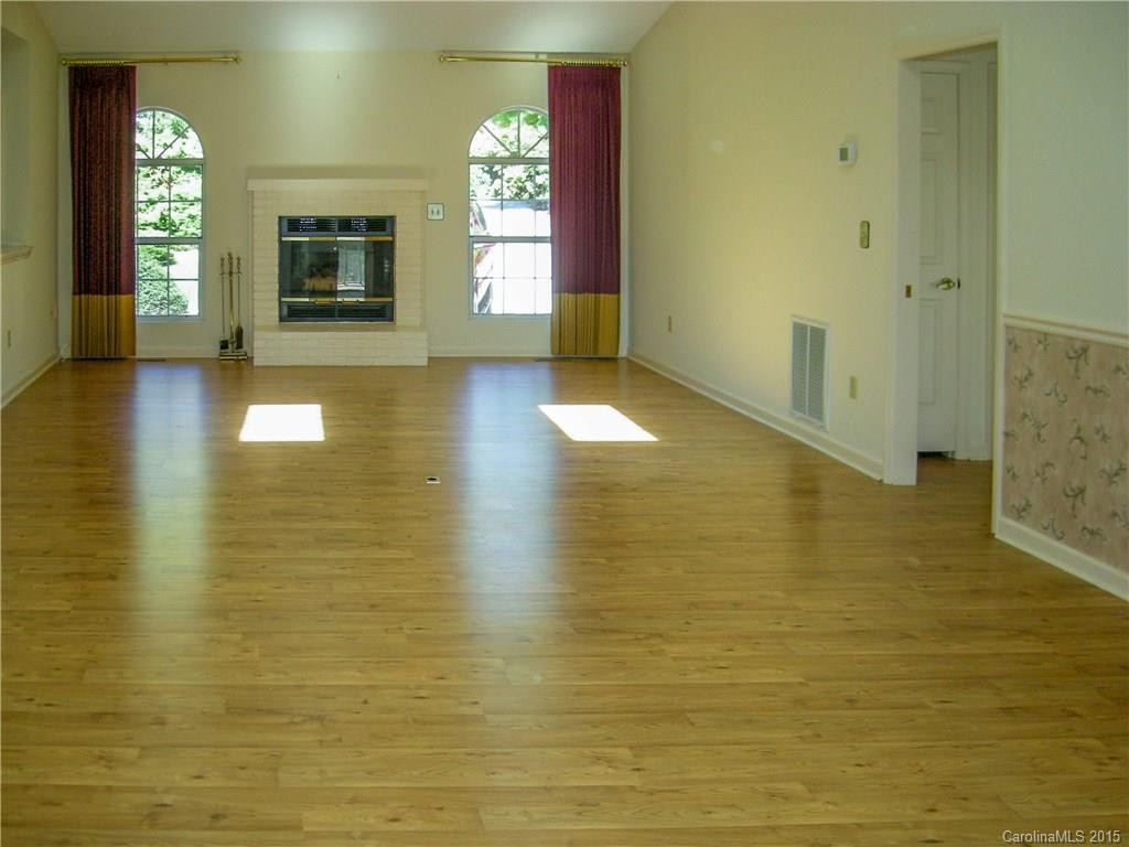 547 Hunters Glen Lane #42 - Photo 2