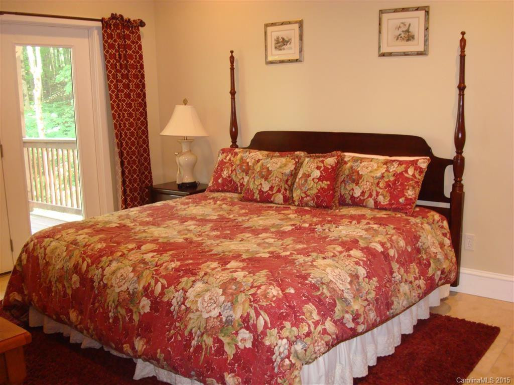 470 Oakridge Lane - Photo 17