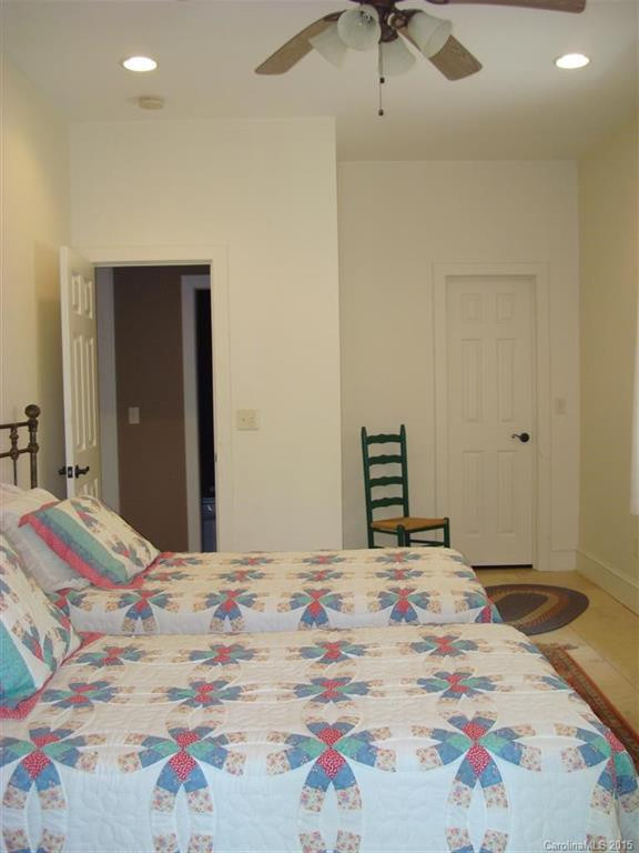 470 Oakridge Lane - Photo 18