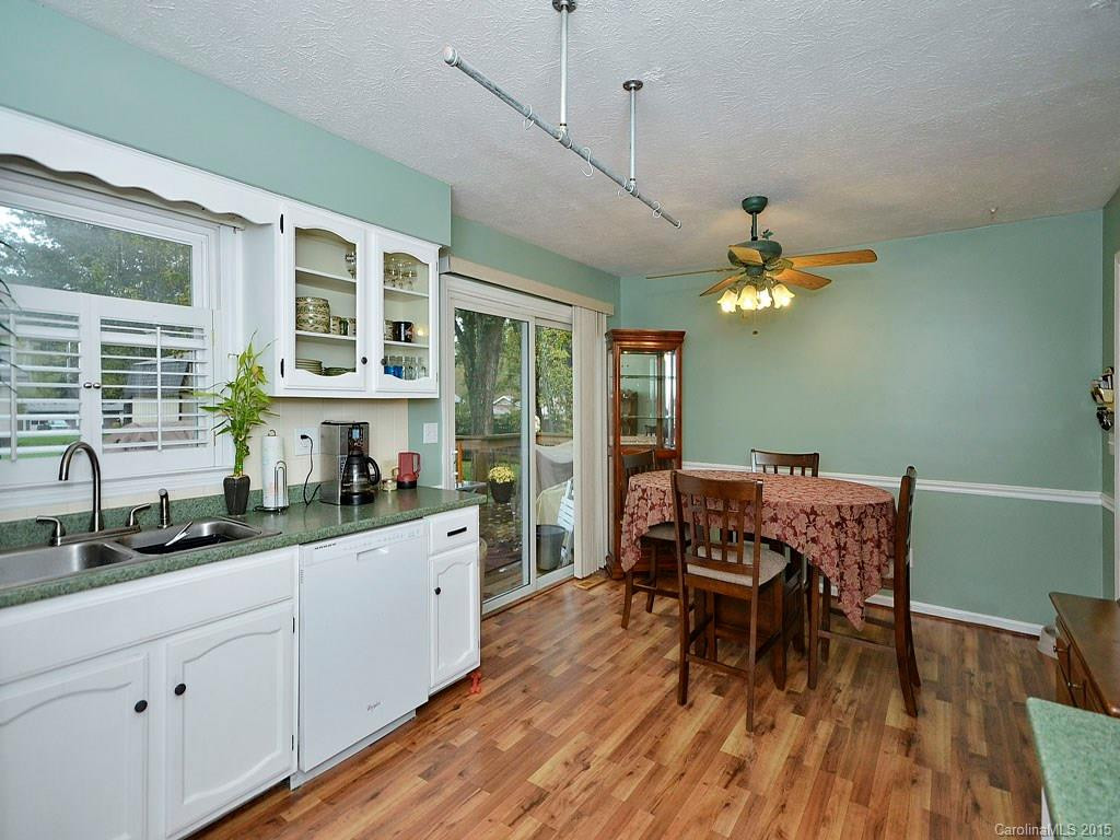61 Sunflower Lane - Photo 2