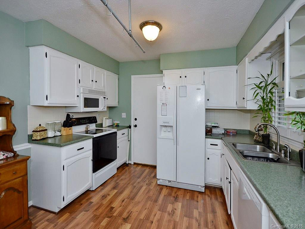 61 Sunflower Lane - Photo 3