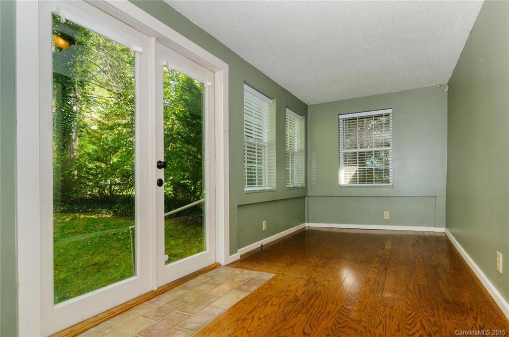 835 Forest Street #27 28 - Photo 11
