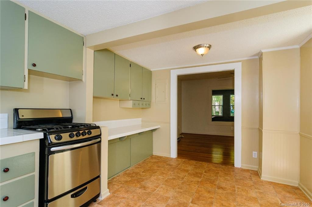 835 Forest Street #27 28 - Photo 9