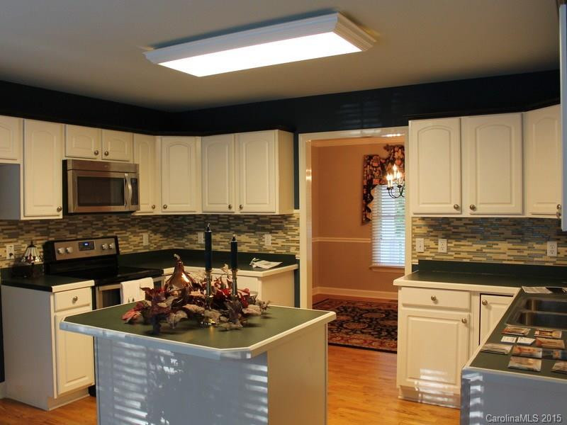 138 Bent Tree Drive - Photo 5