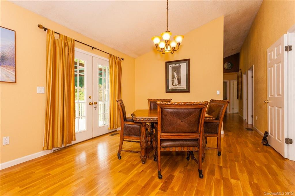 510 Cove Creek Lane - Photo 5