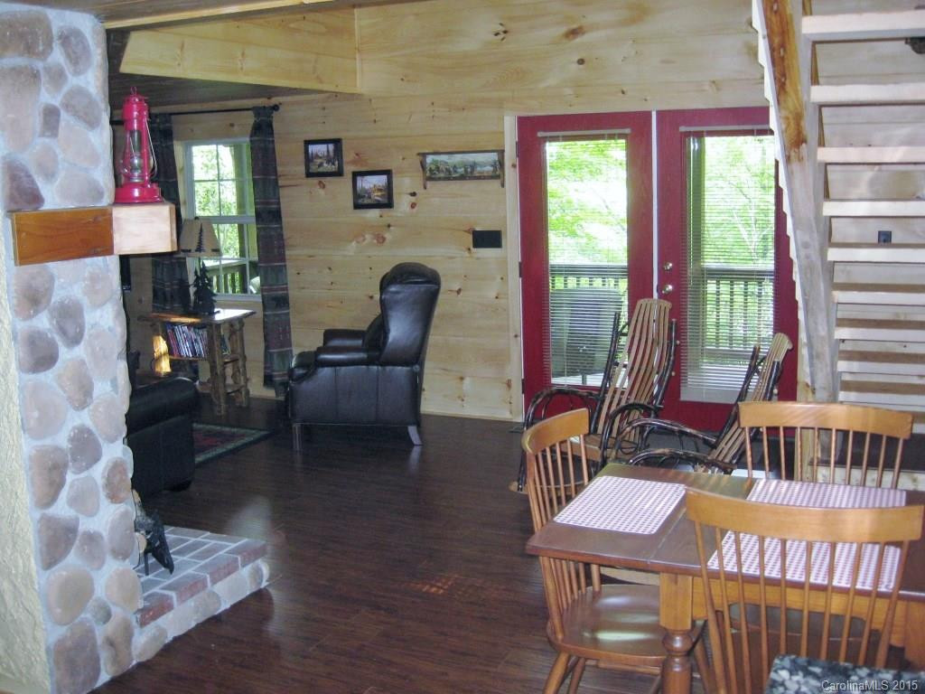 210 Myers Drive - Photo 3