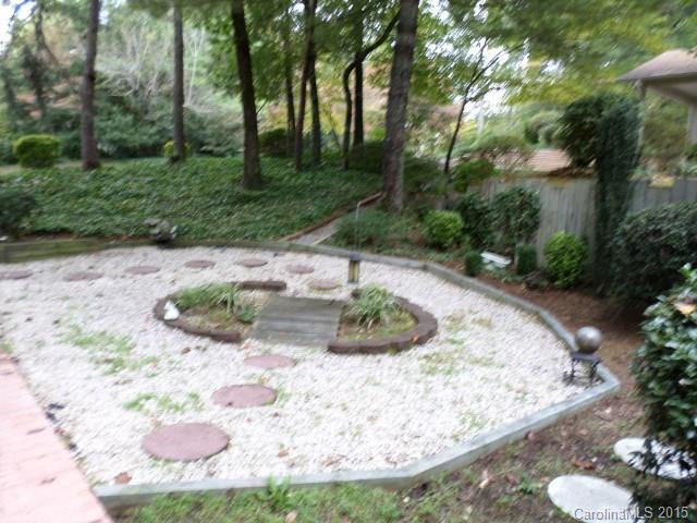 152 Fairlane Drive #2B - Photo 12