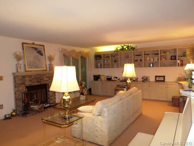 152 Fairlane Drive #2B - Photo 3