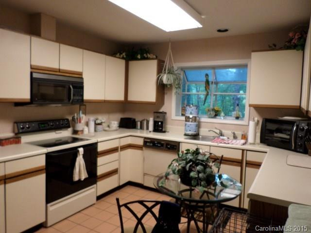 152 Fairlane Drive #2B - Photo 5