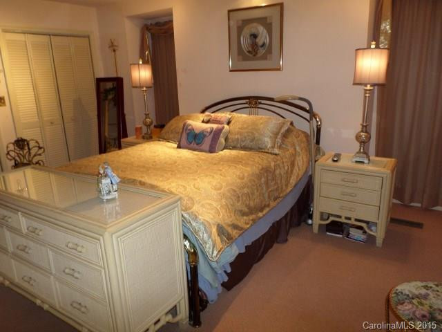 152 Fairlane Drive #2B - Photo 8