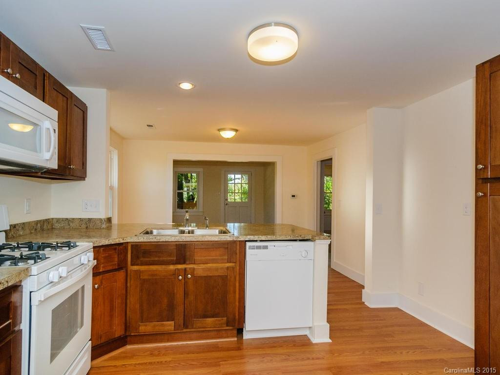 397 Deaverview Road - Photo 12