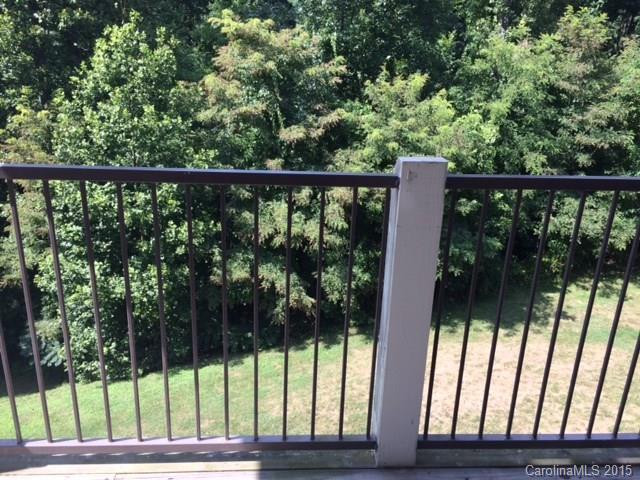 400 Vista Lake Drive #306