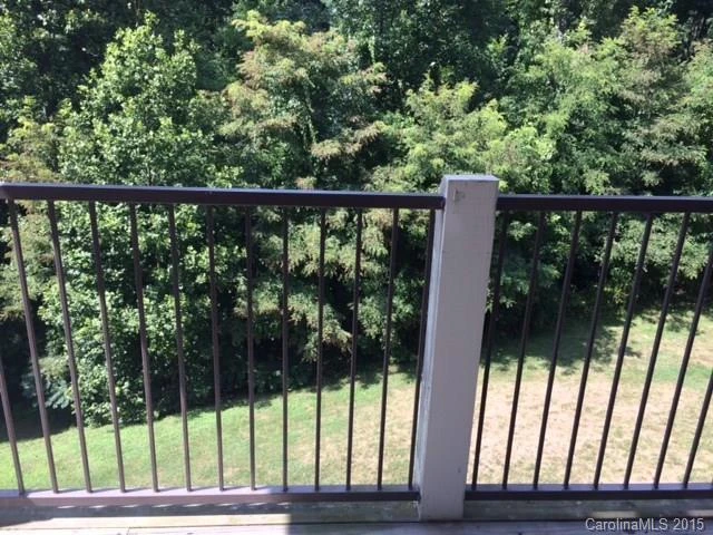 400 Vista Lake Drive #306