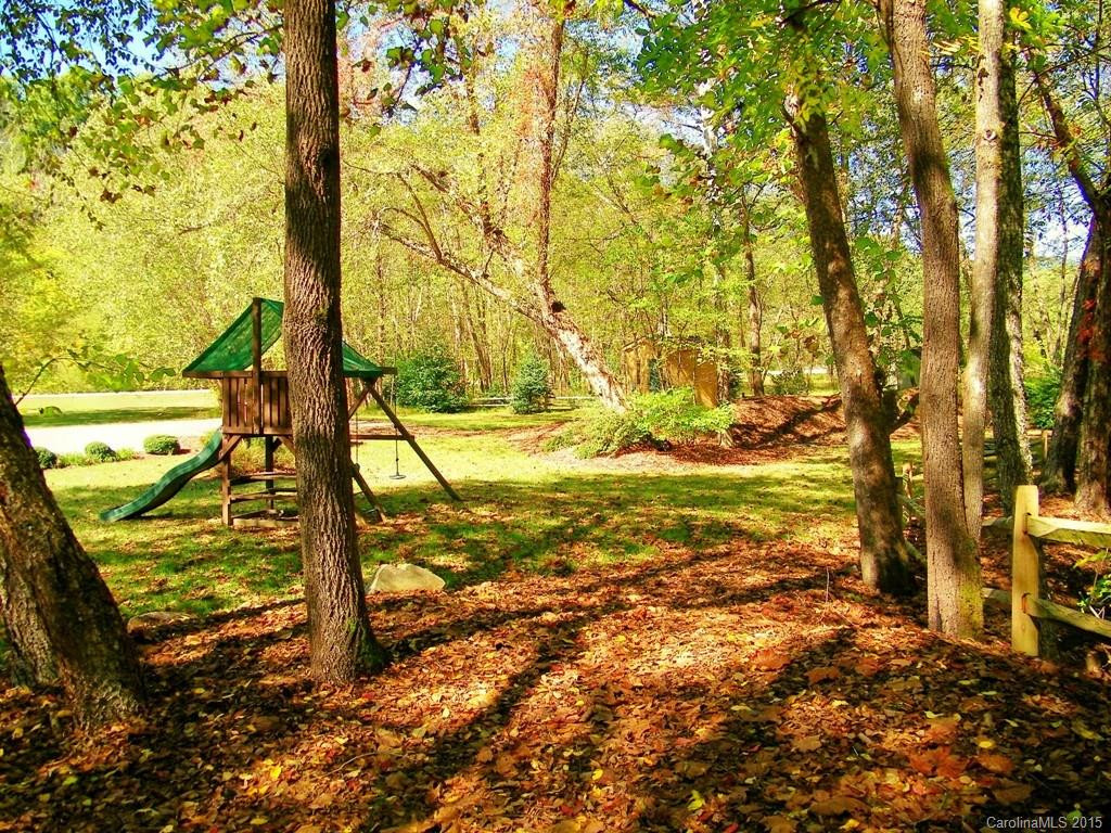 136 Sweetbriar Road - Photo 13