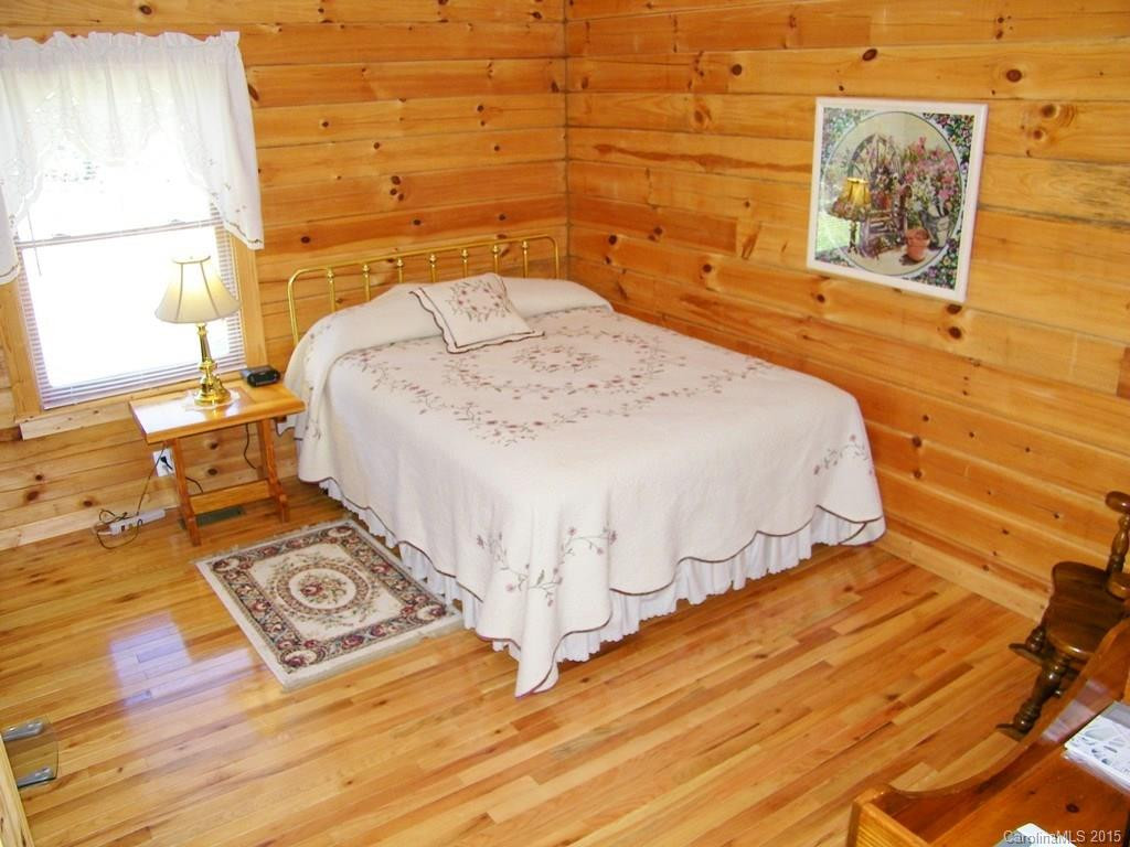 136 Sweetbriar Road - Photo 9