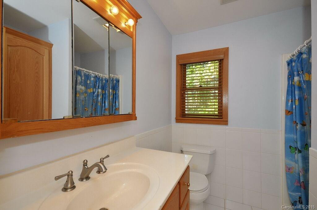 302 Peach Tree Road #302 - Photo 15