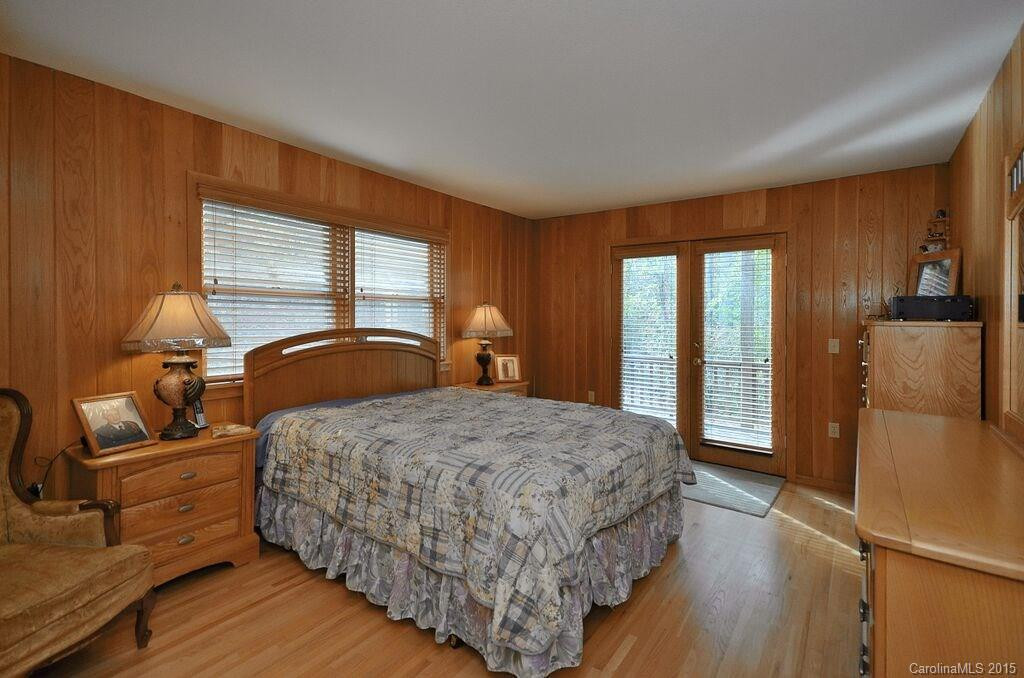 302 Peach Tree Road #302 - Photo 16