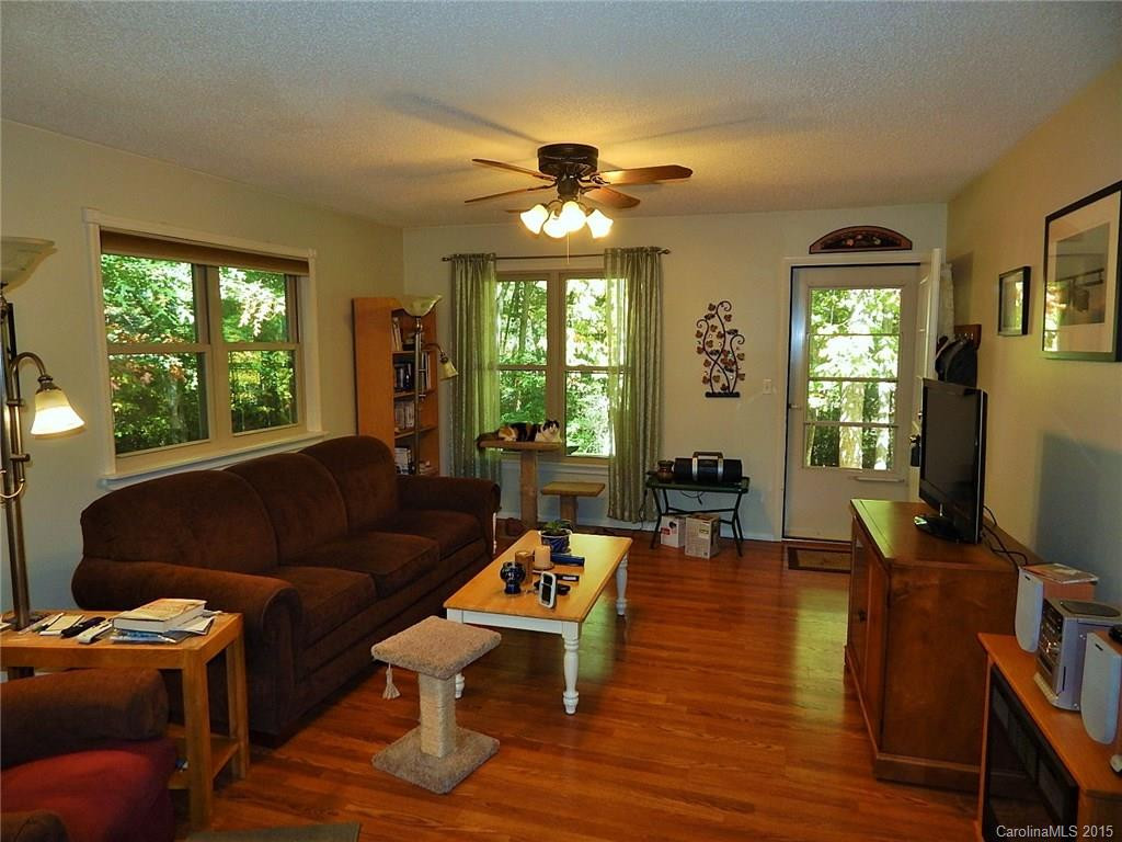 493 Tanasee Gap Road - Photo 7