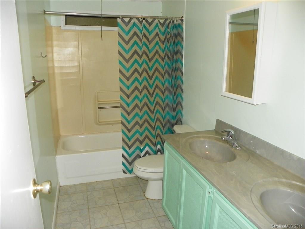 2 Valleywood Court - Photo 17
