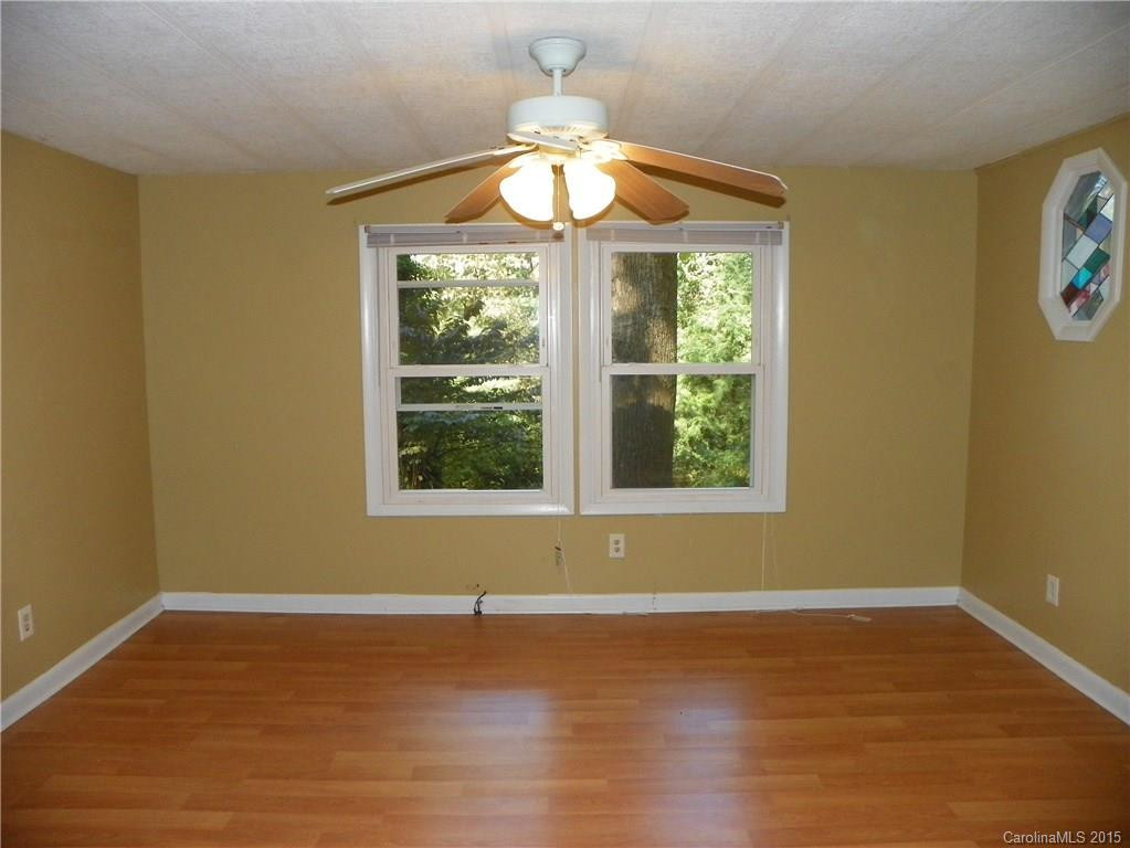 2 Valleywood Court - Photo 21