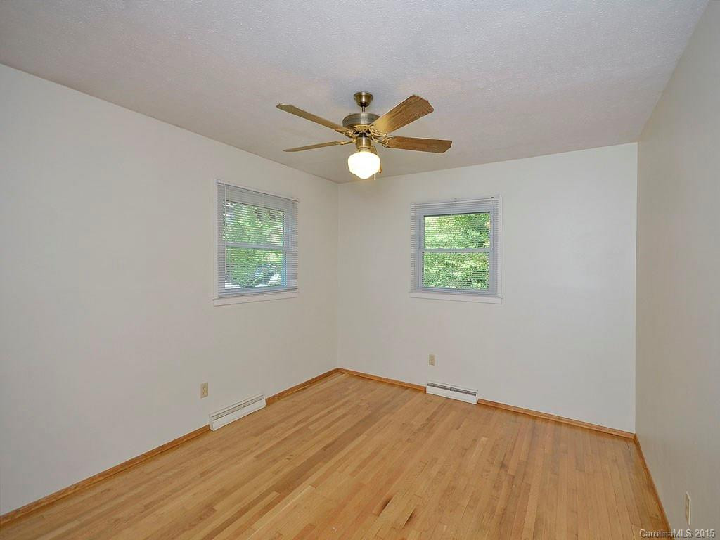 41 Pershing Road - Photo 15