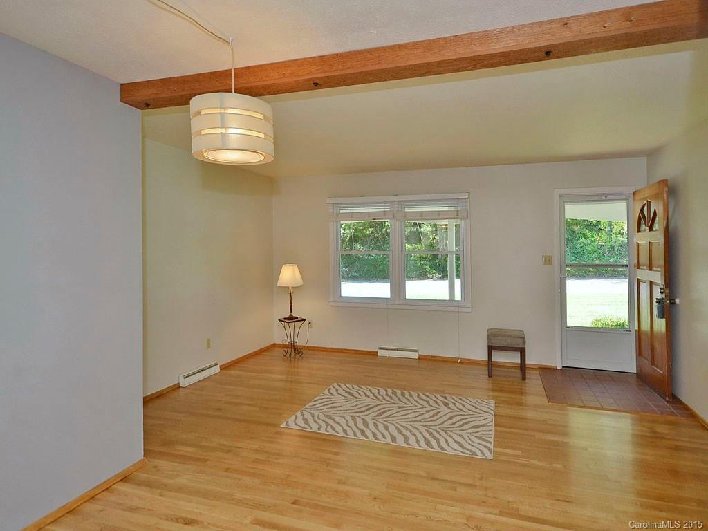 41 Pershing Road - Photo 3