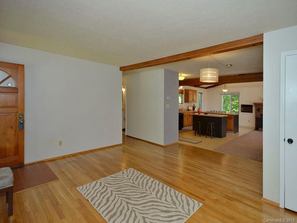 41 Pershing Road - Photo 4