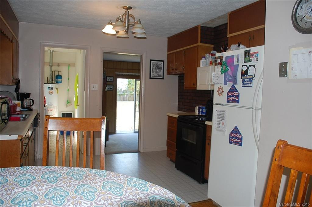 13 Pinehurst Circle #10 - Photo 11