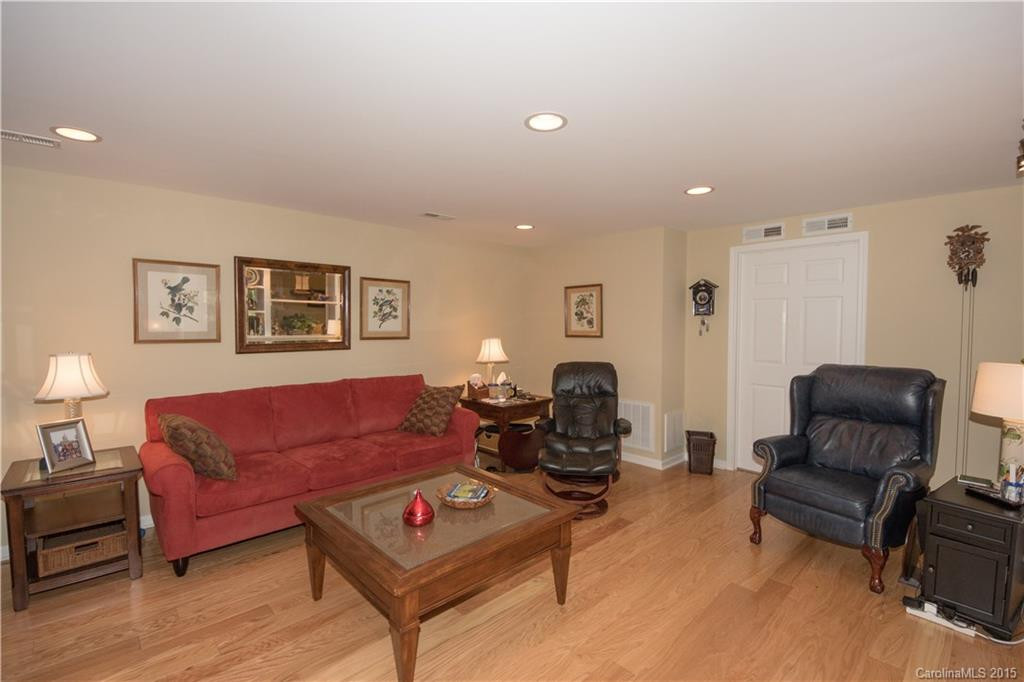 253 Hidden Cove Lane - Photo 19