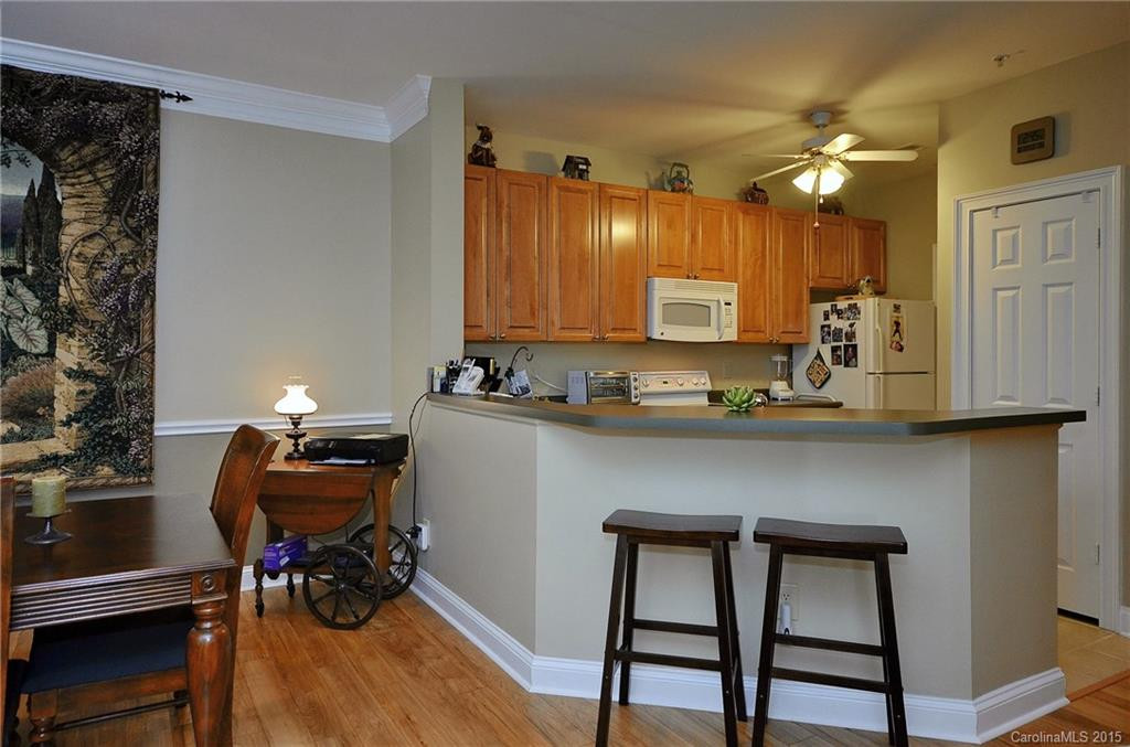 37 Glenview Lane #2016 - Photo 7