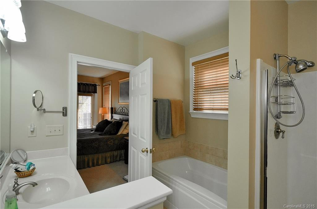 37 Glenview Lane #2016 - Photo 10