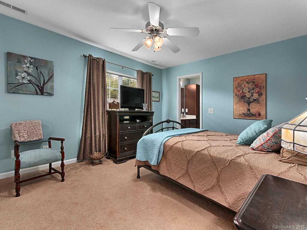 24 Amersham Lane #15 - Photo 13