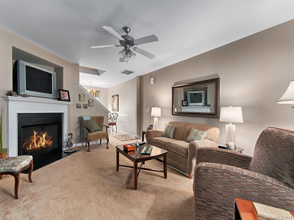 24 Amersham Lane #15 - Photo 5