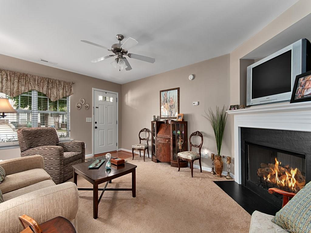 24 Amersham Lane #15 - Photo 6