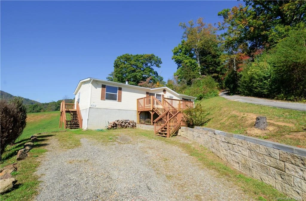 235 Magnolia Way