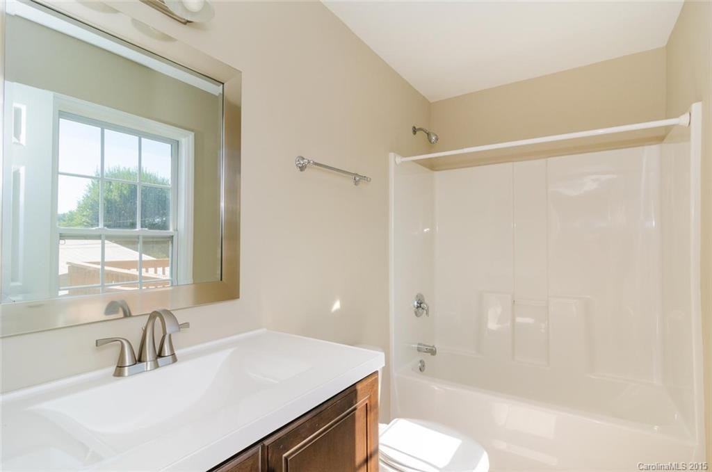 91 Unaka Avenue - Photo 11