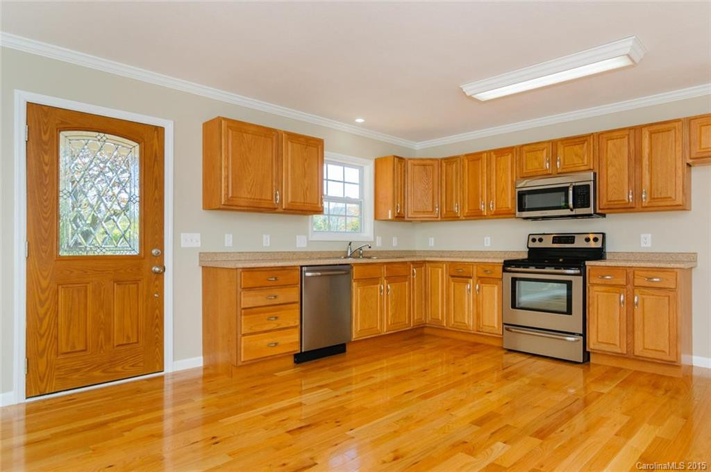 91 Unaka Avenue - Photo 7