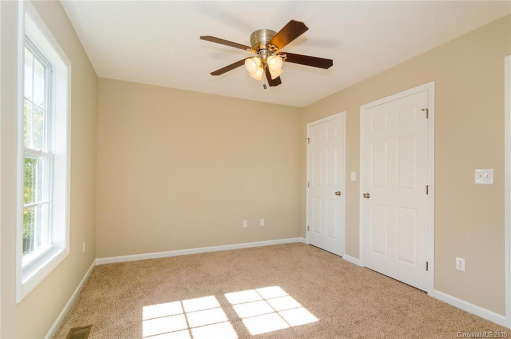 91 Unaka Avenue - Photo 9