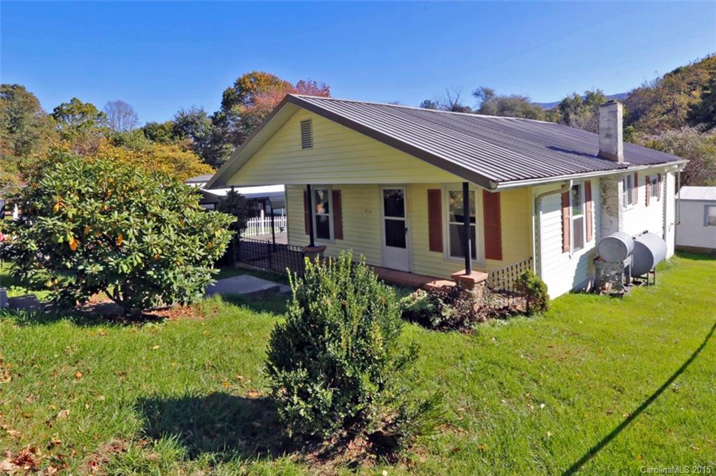 226 Max Thompson Road