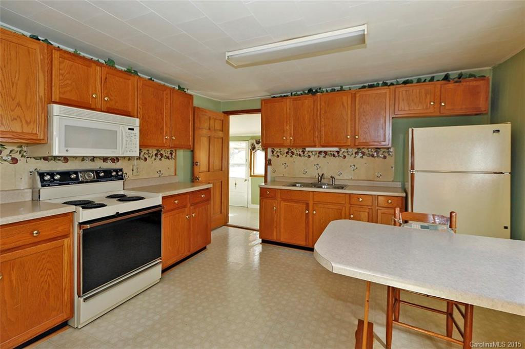 226 Max Thompson Road - Photo 9