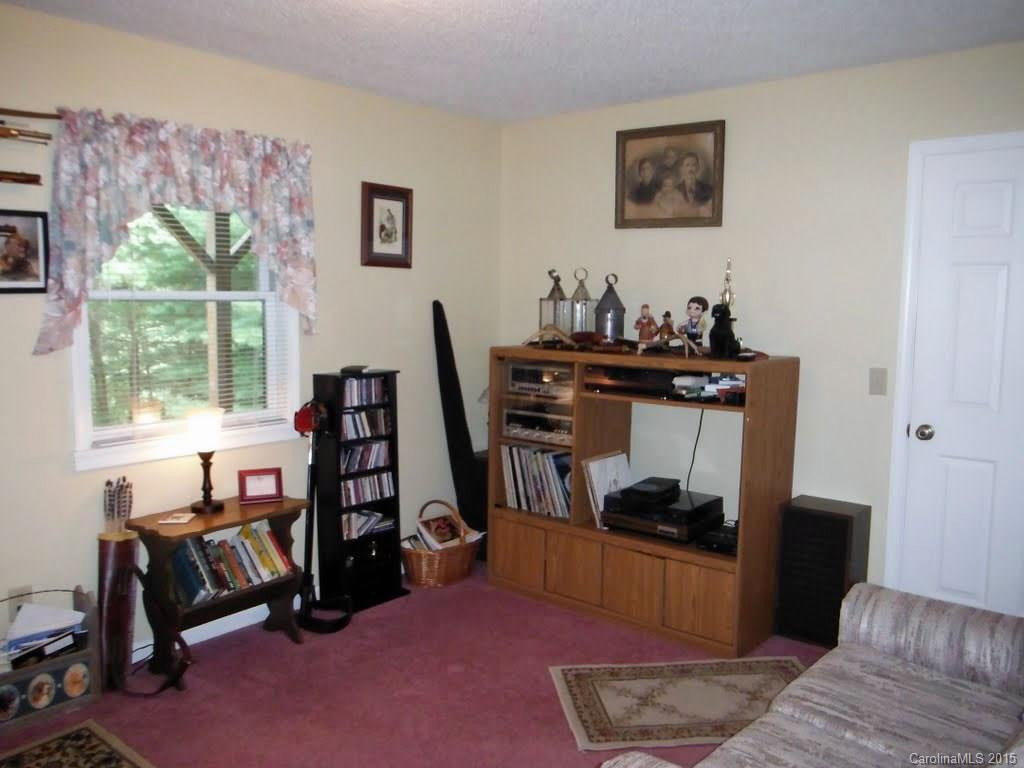 103 High Meadow Lane #10 - Photo 11